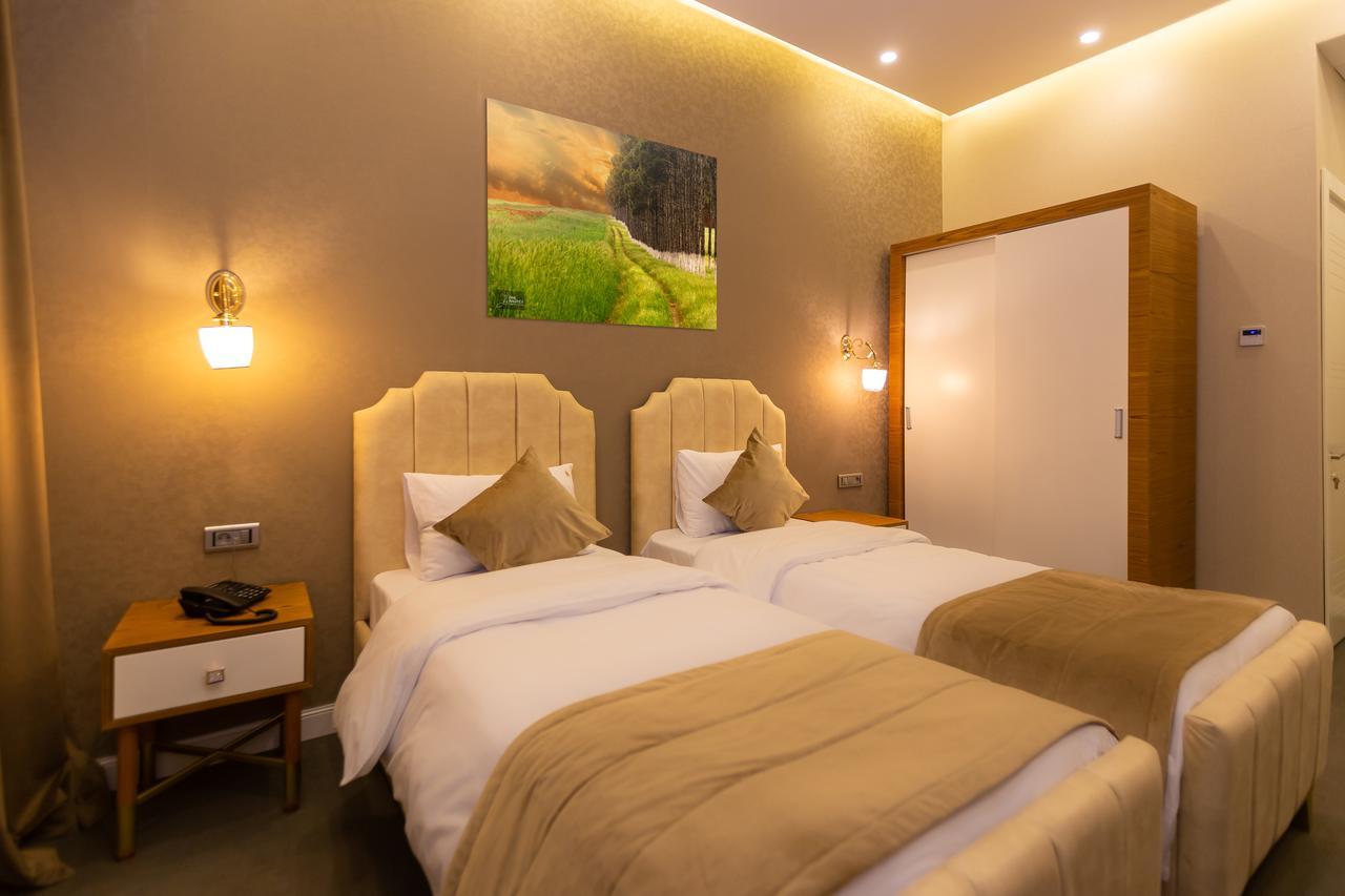 Aksent Hotel Baku Bagian luar foto