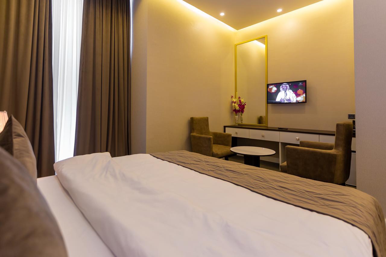 Aksent Hotel Baku Bagian luar foto