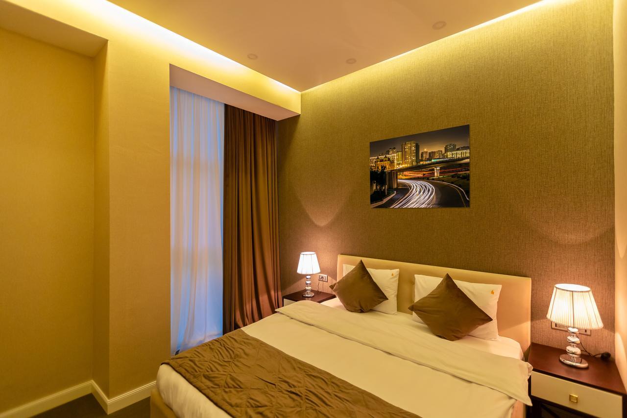 Aksent Hotel Baku Bagian luar foto