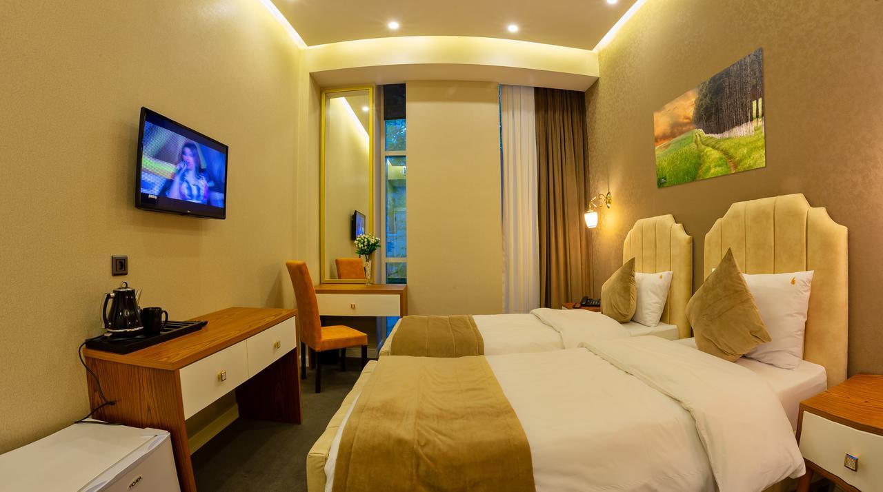 Aksent Hotel Baku Bagian luar foto