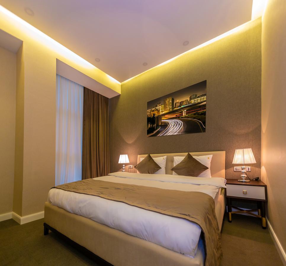 Aksent Hotel Baku Bagian luar foto