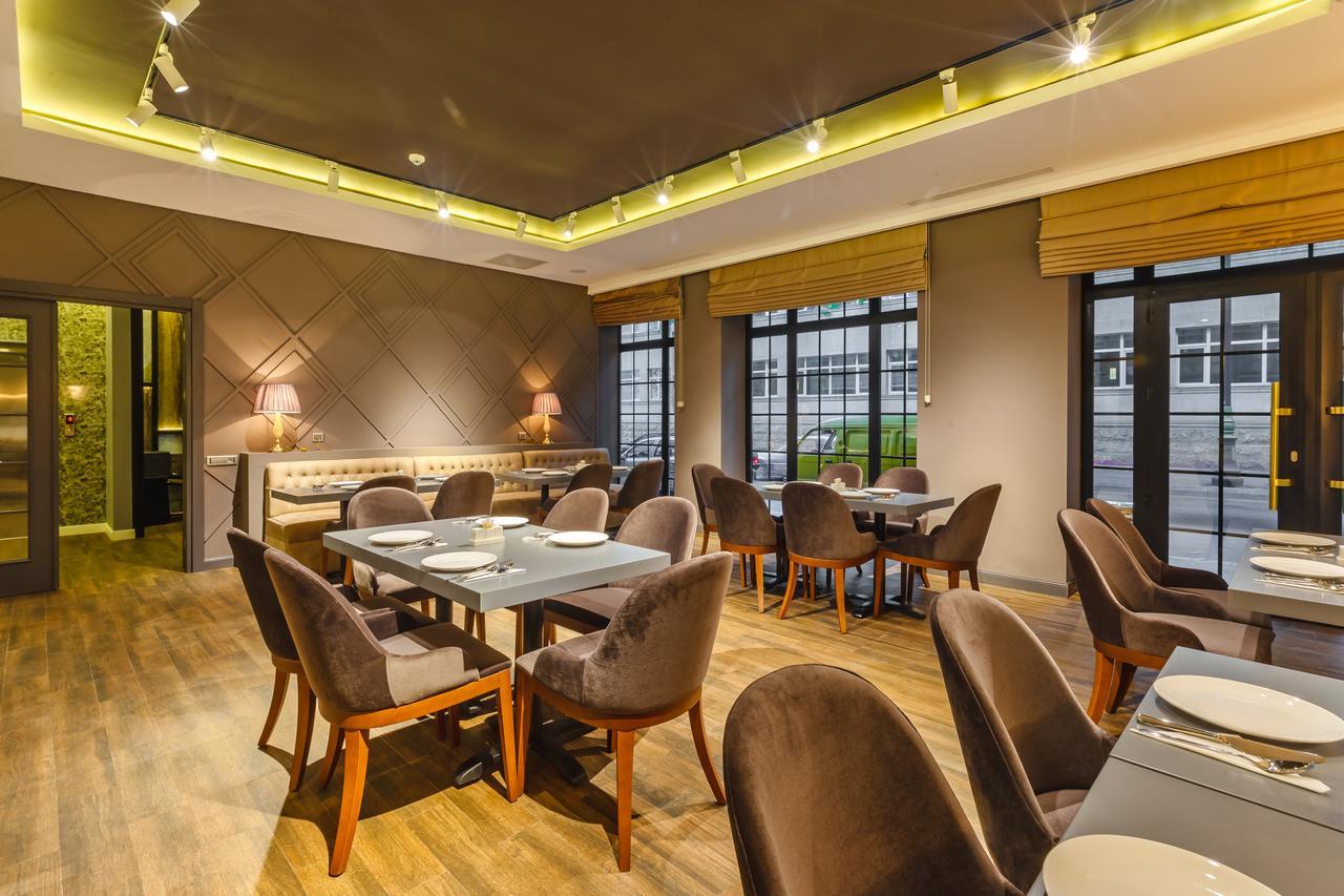 Aksent Hotel Baku Bagian luar foto